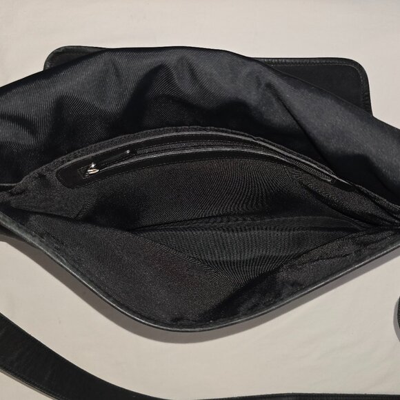 Coach 5118 Track Black Cabriolet Canvas & Leather Crossbody Laptop Messenger - Picture 10 of 16